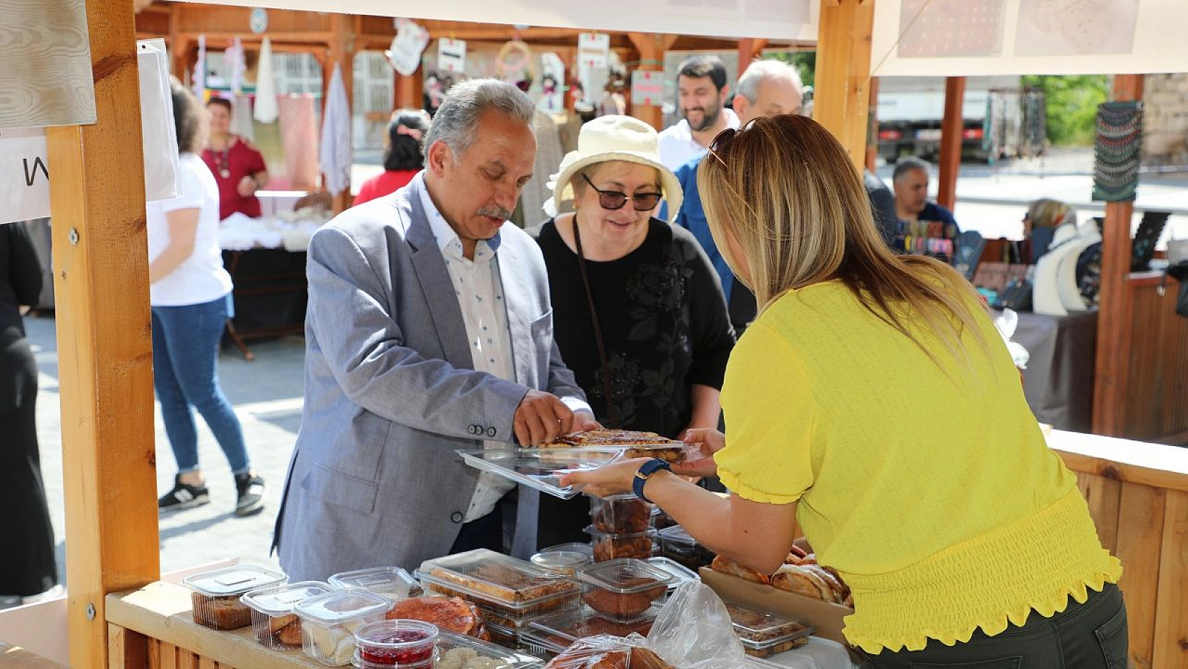 Talas'ta bu pazar 'Maharetli Eller' günü