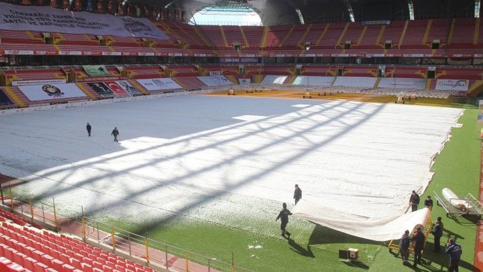 Kadir Has Stadı, Galatasaray maçına hazırlanıyor