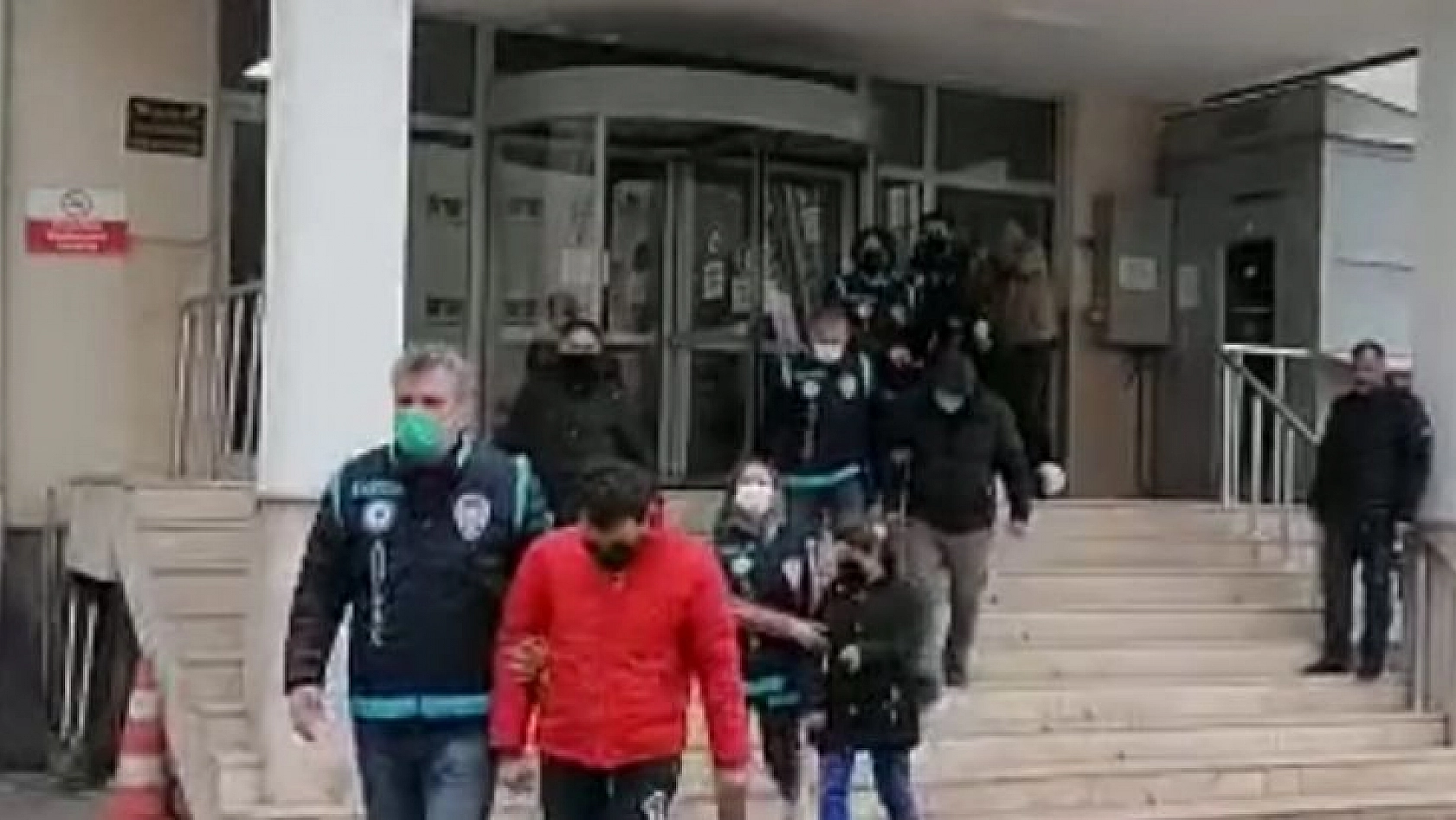 Kayseri'de fuhuş operasyonu: 10 gözaltı