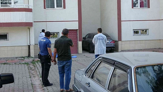 Feci şekilde hayatını kaybetti