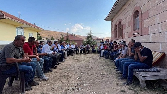 Ataş: İlçeler kan ağlıyor