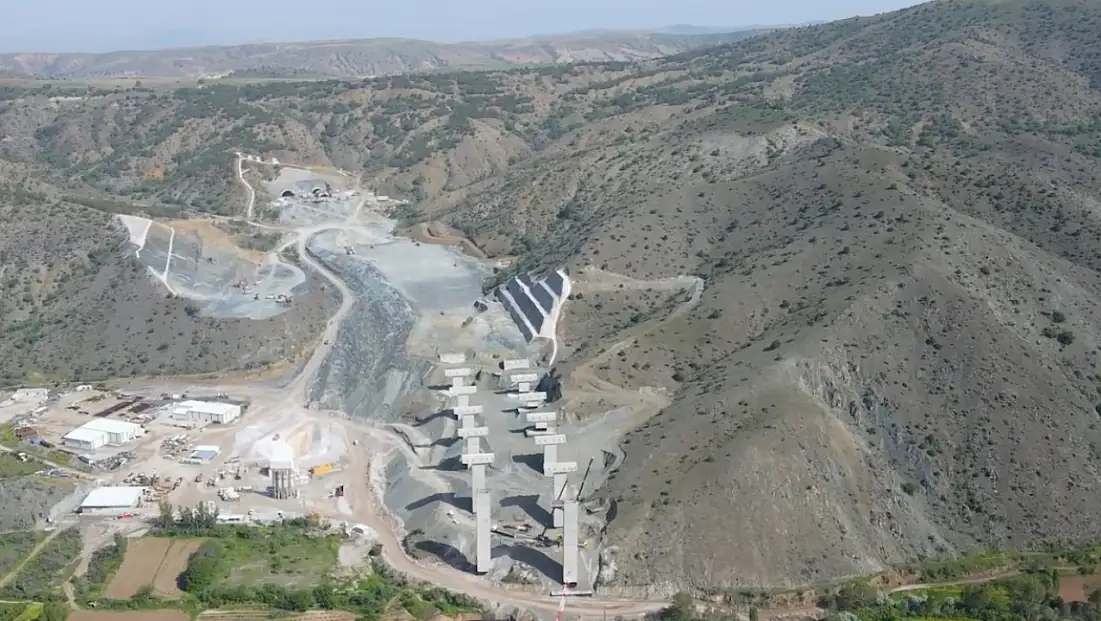 42 ili birbirine bağlayacak olan projeyle Kayseri nefes alacak