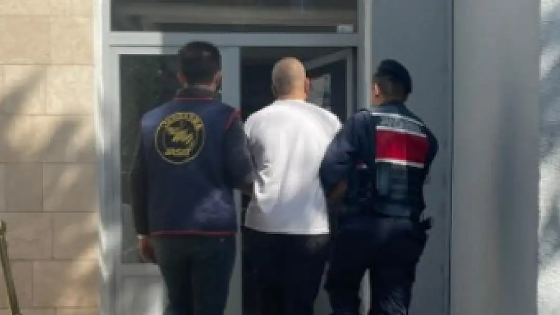 49 yıl hapis cezasıyla aranıyordu! JASAT’tan kaçamadı