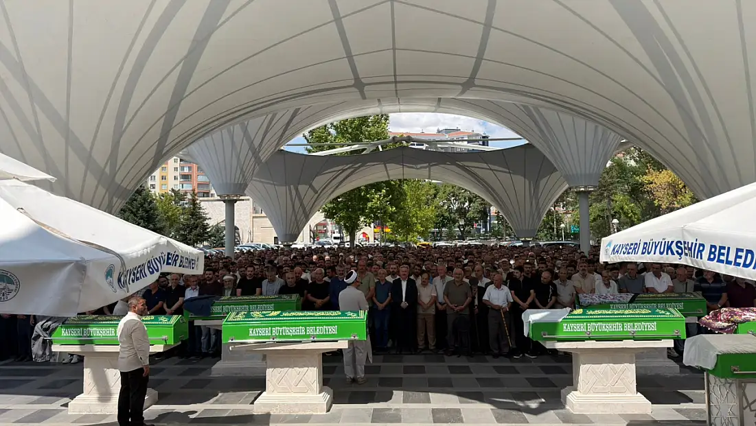 62 yaşında hayatını kaybetti! Kayserili iş insanına son görev