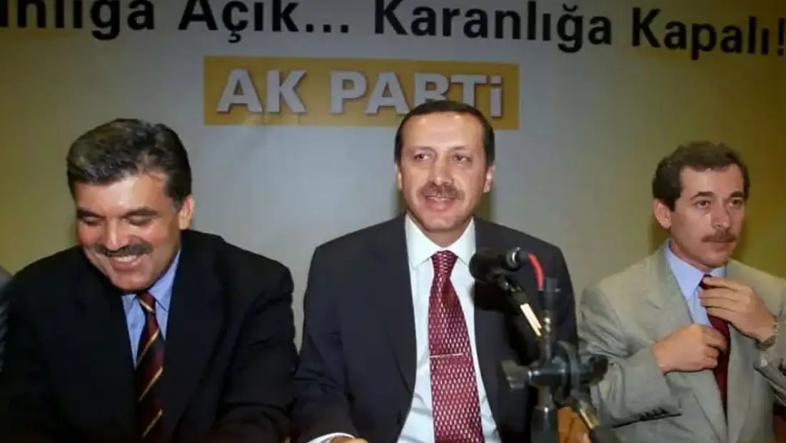 Abdullah Gül’ün eski basın danışmanından Gül’e şok sözler