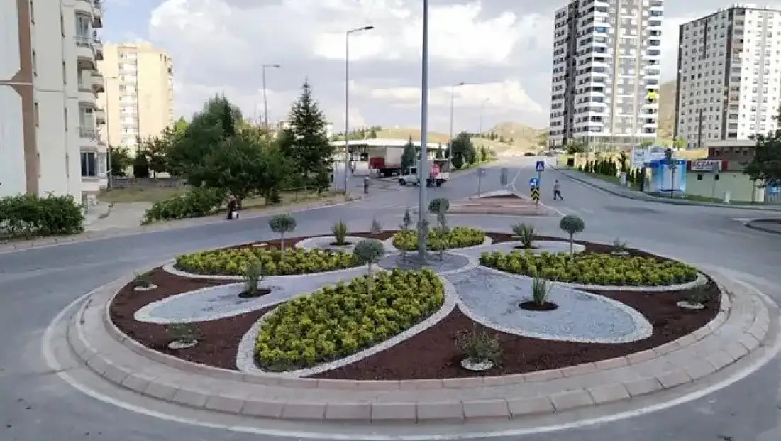 Ağaçlarla büyüyen Melikgazi'den bir yatırım daha...