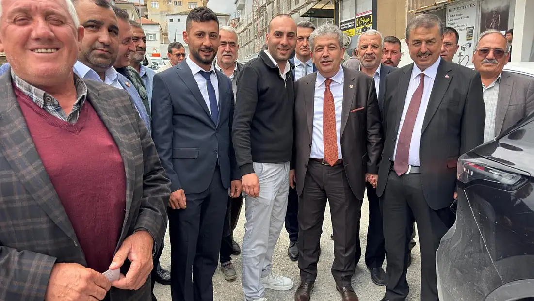 AK Parti'de bayram buluşması