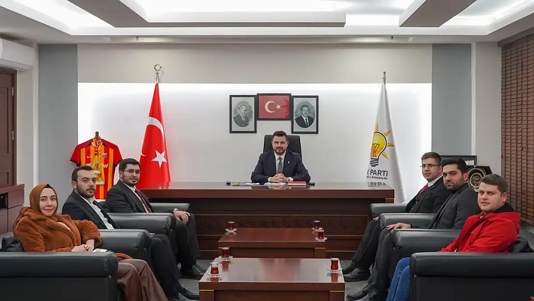 AK Parti’de dikkat çeken buluşma!