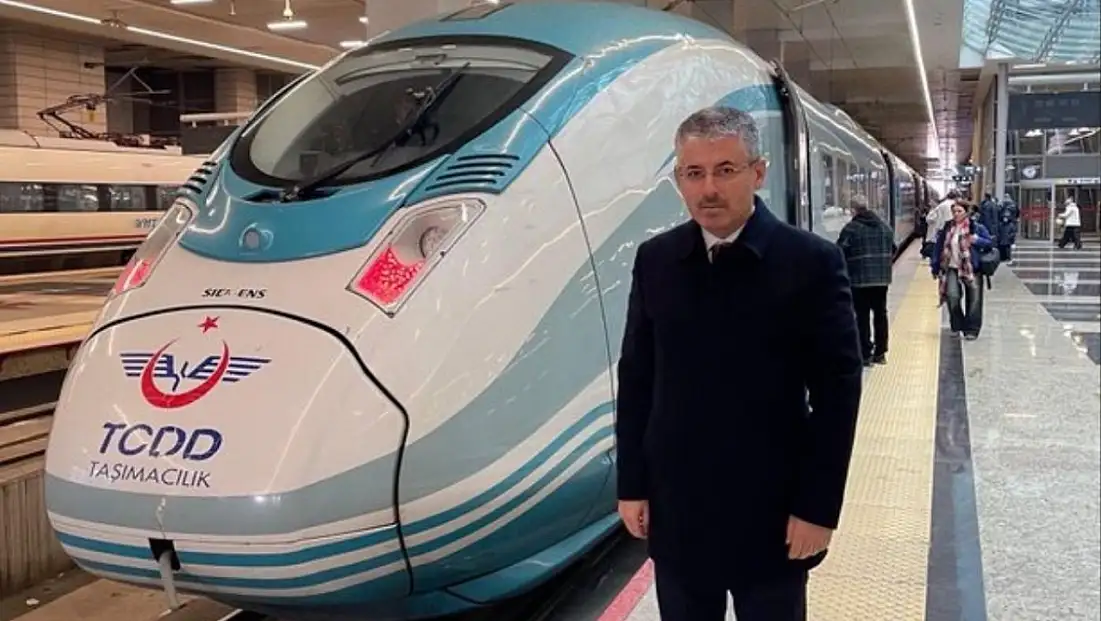 AK Partili Vekil: Çoğu gitti azı kaldı! Ankara 2, İstanbul 5 saat olacak