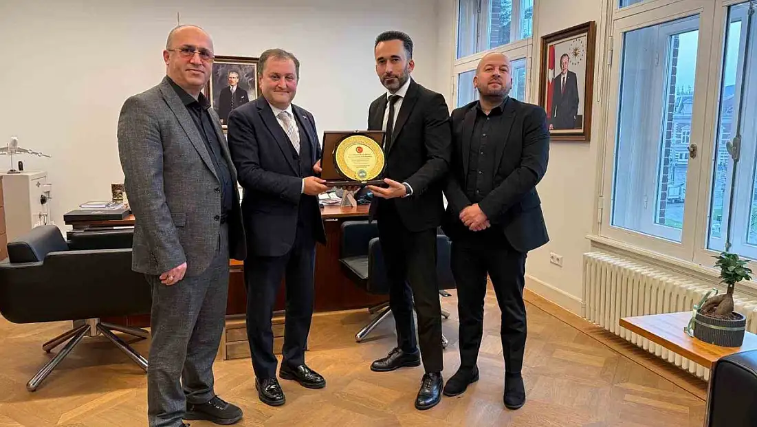 AKİB yönetiminden Başkonsolos Ersoy’a ziyaret
