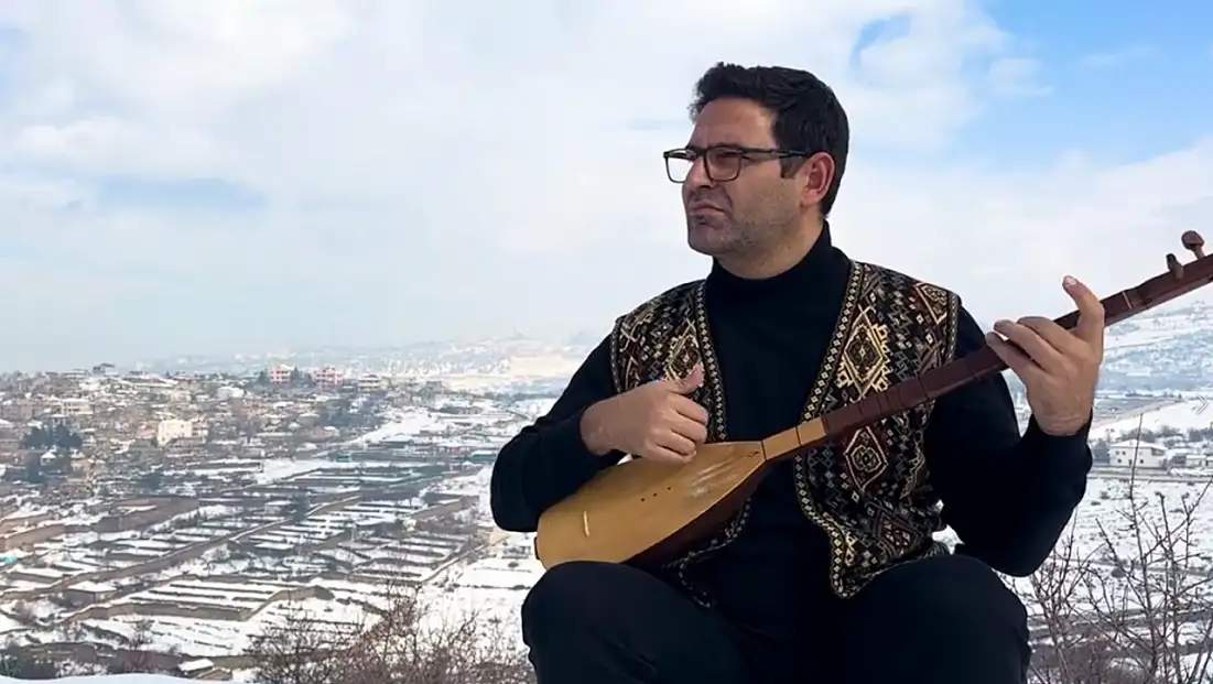 Akıncı, ozanların geleneğini yaşatıyor
