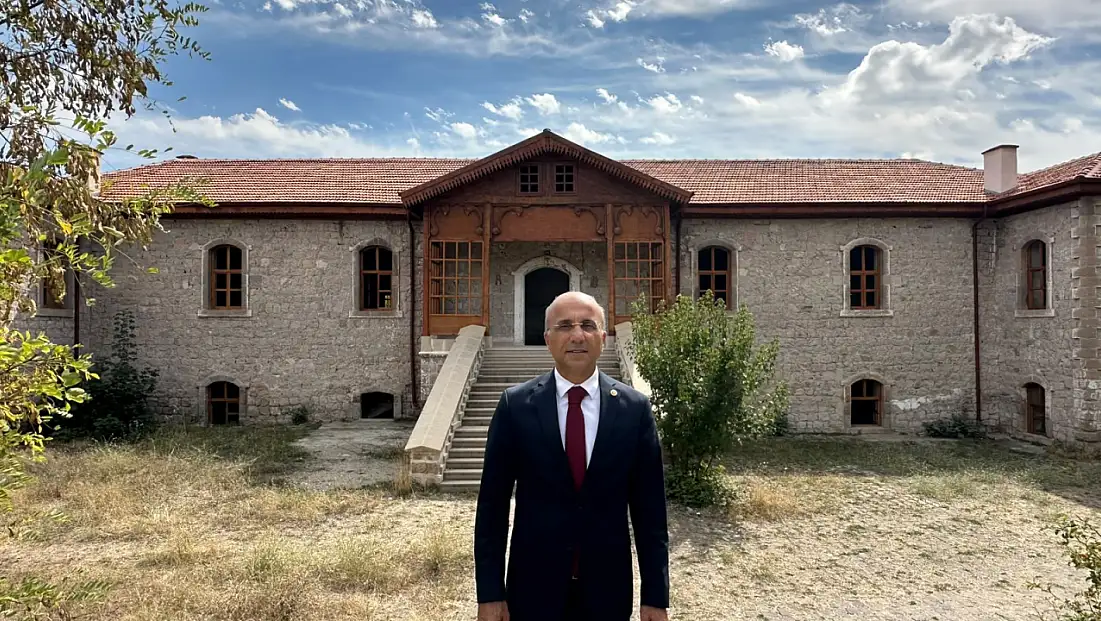 Aşkın Genç Pazarören’den seslendi: Eğitimdeki makas açılıyor!