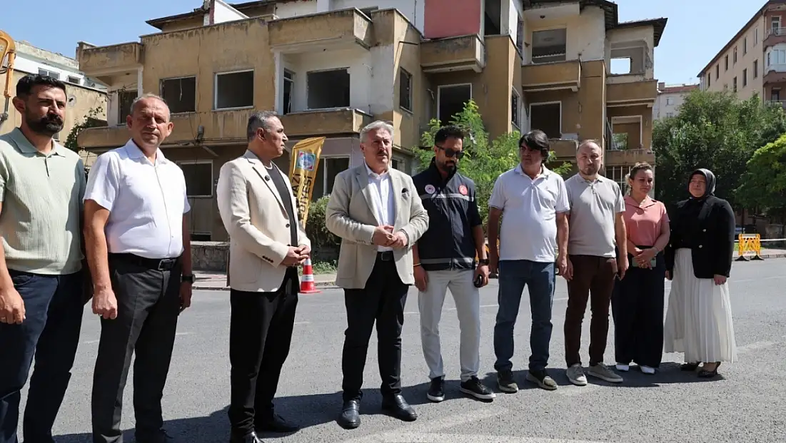 Aydınlıkevler’de dönüşüm hızlandı: İlk daireler teslim ediliyor