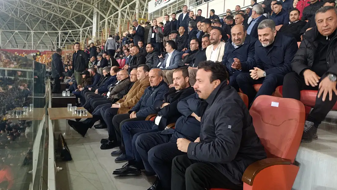 Baki Ersoy akşam Malatya sabah Ankara’da! ‘Kayseri’me daha çok ödeyecek borcum var’