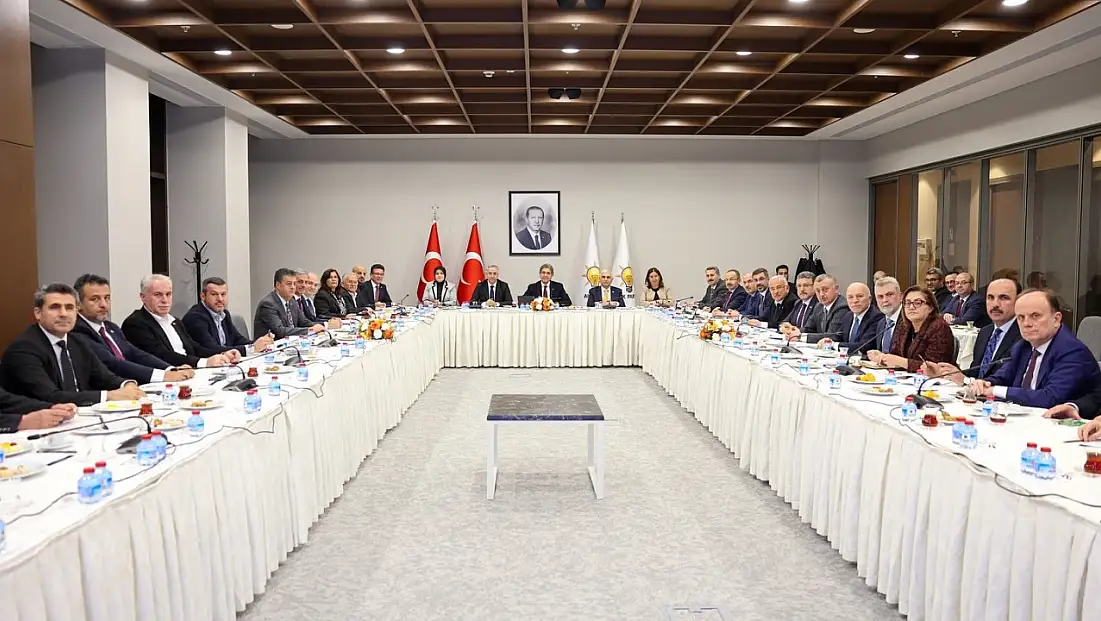 Başkan Büyükkılıç: 'İlk günkü aşkla şehrimize hizmet ediyoruz'