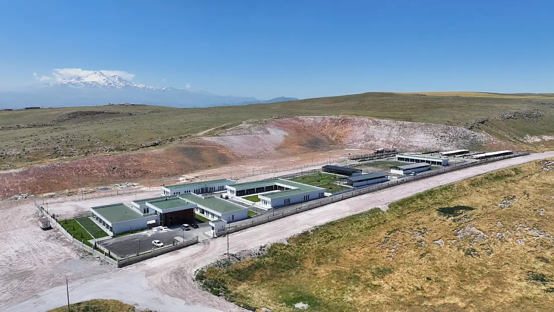 Başkan Çolakbayrakdar’dan Hayvan Bakımevi incelemesi