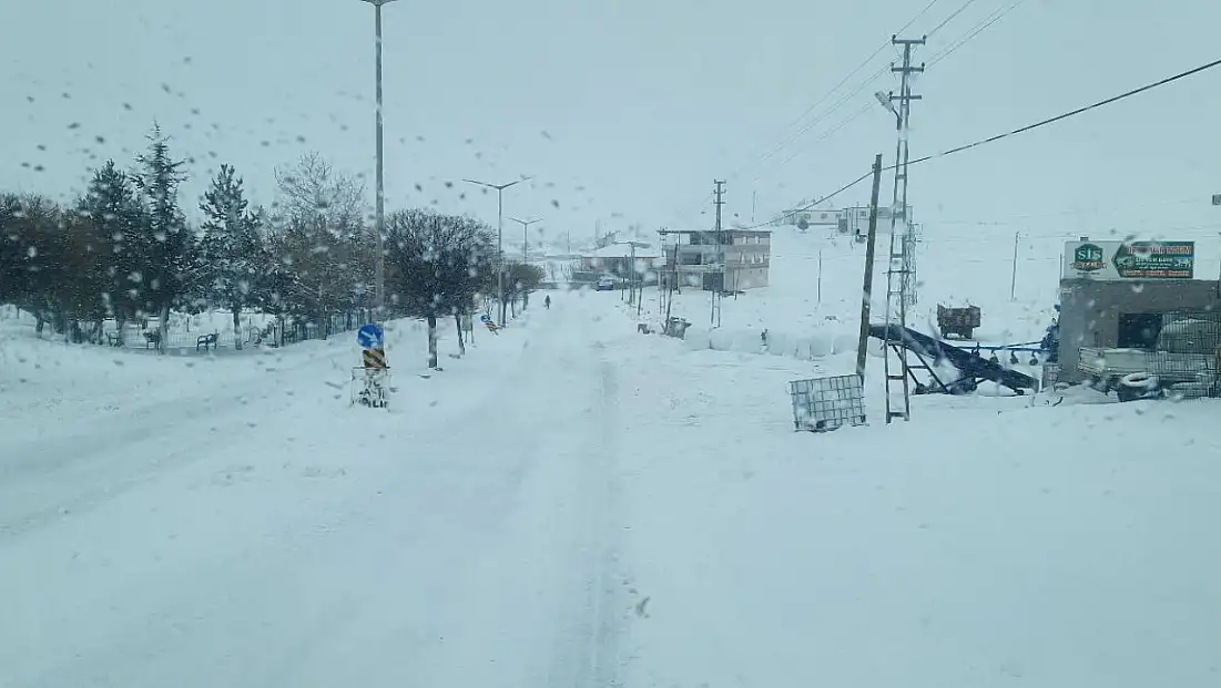 Başkan'dan Kayseri'nin o ilçesindeki yol durumu ile ilgili açıklama!