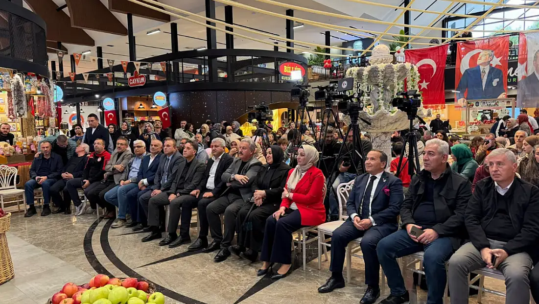 Başkan Esat Öztürk Çarşı Melikgazi'de!