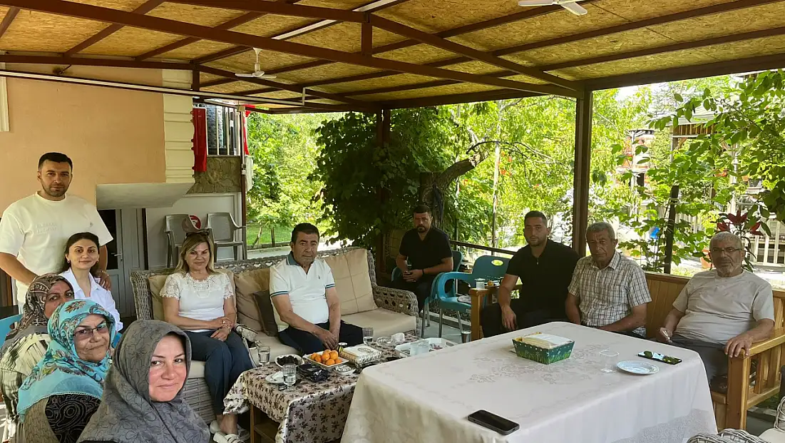 Başkan şehit Cennet Yiğit'in ailesini ziyaret etti