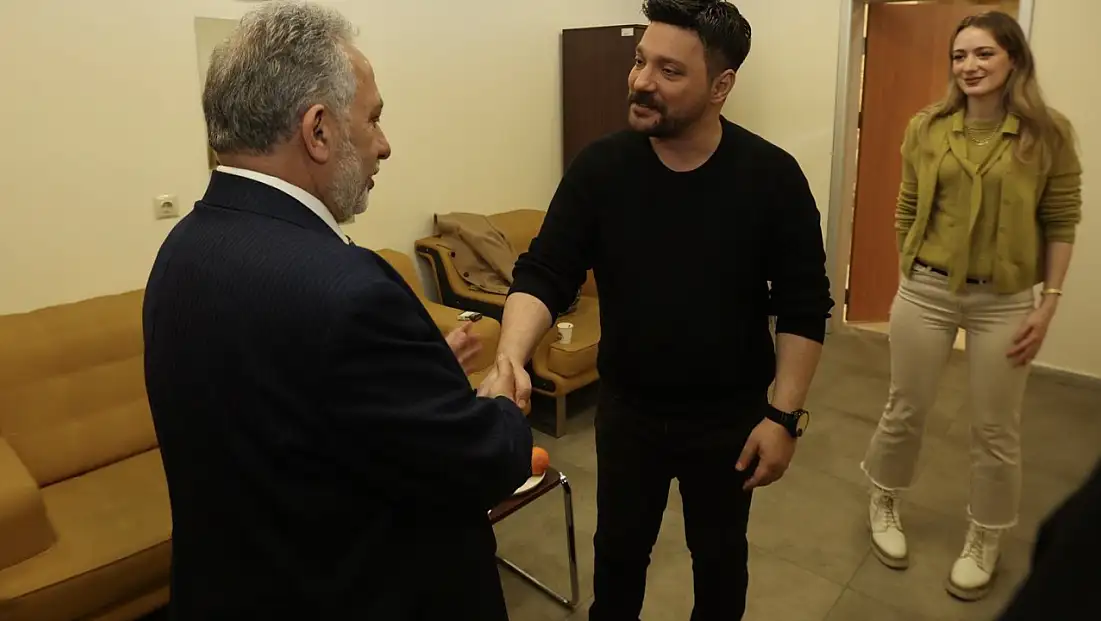 Başkan Yalçın Oğuzhan Uğur’la buluştu