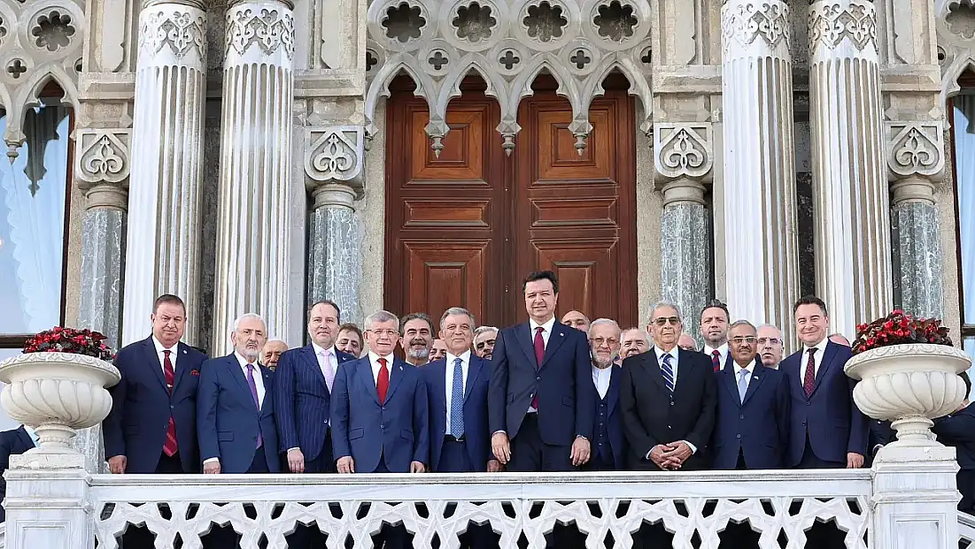 Beklenen açıklama Babacan’dan geldi: Yeni ittifak kuruluyor