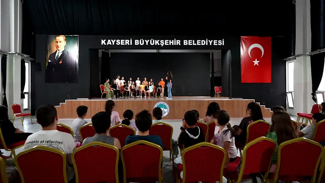 Bin 865 kişi sanat kurslarında buluştu