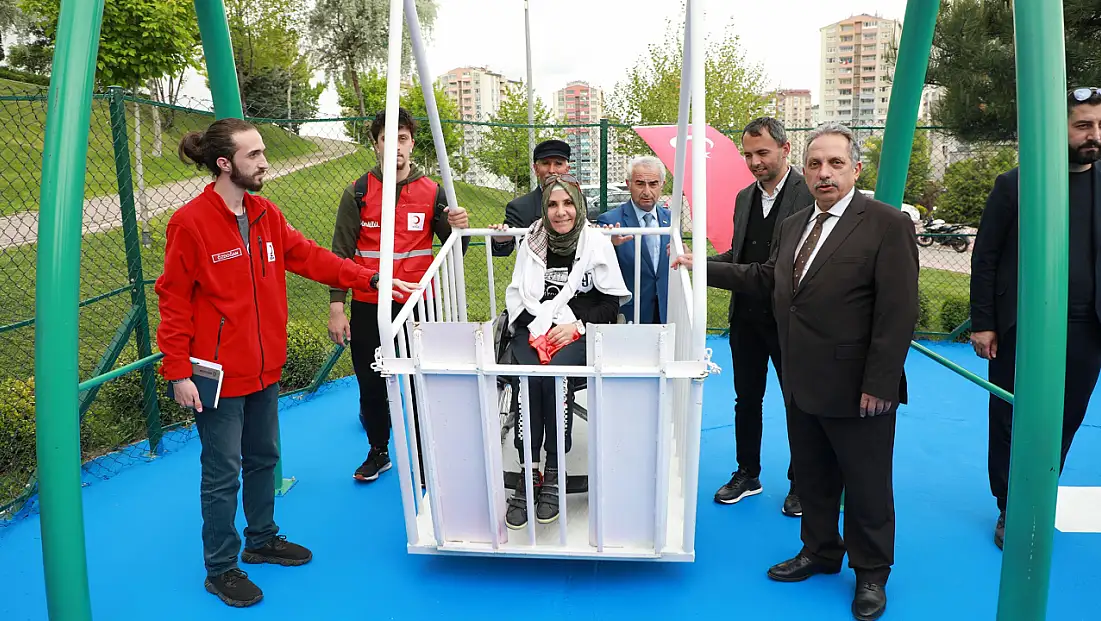 'Biz onların hayatını kolaylaştırmak için her gün yeni bir adım atıyoruz'