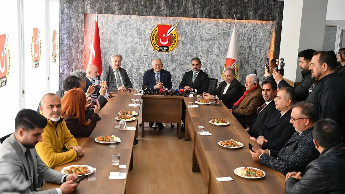 Büyükkılıç: Bizim sesimizsiniz, şehrimizin sesisiniz