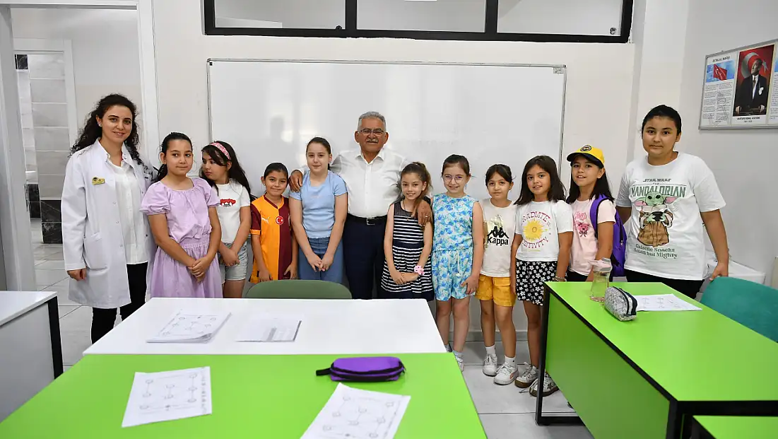 Büyükkılıç, öğrencilerle buluştu