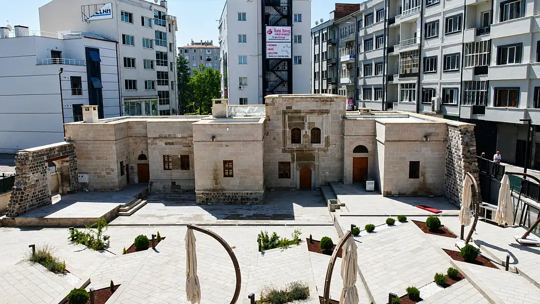 Büyükşehir konak kiraya verecek