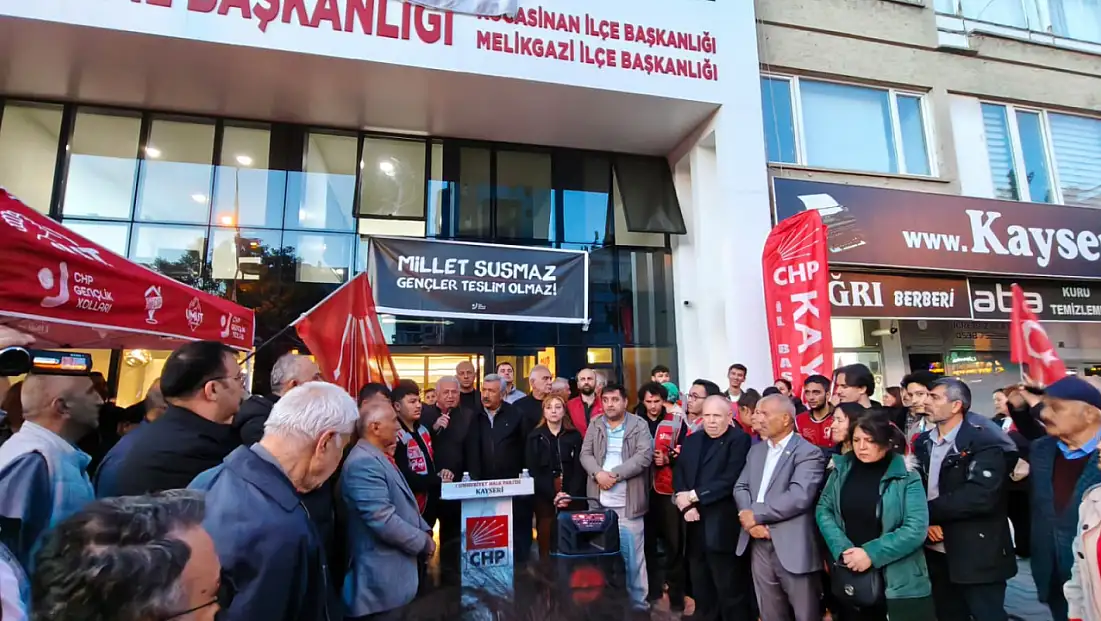CHP Kayseri İl Başkanından SMS uyarısı! Sistem kimin eline geçti?