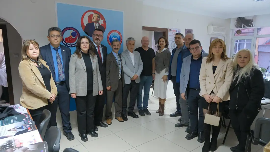CHP Kayseri, öğretmenlerin sorunlarını dinledi
