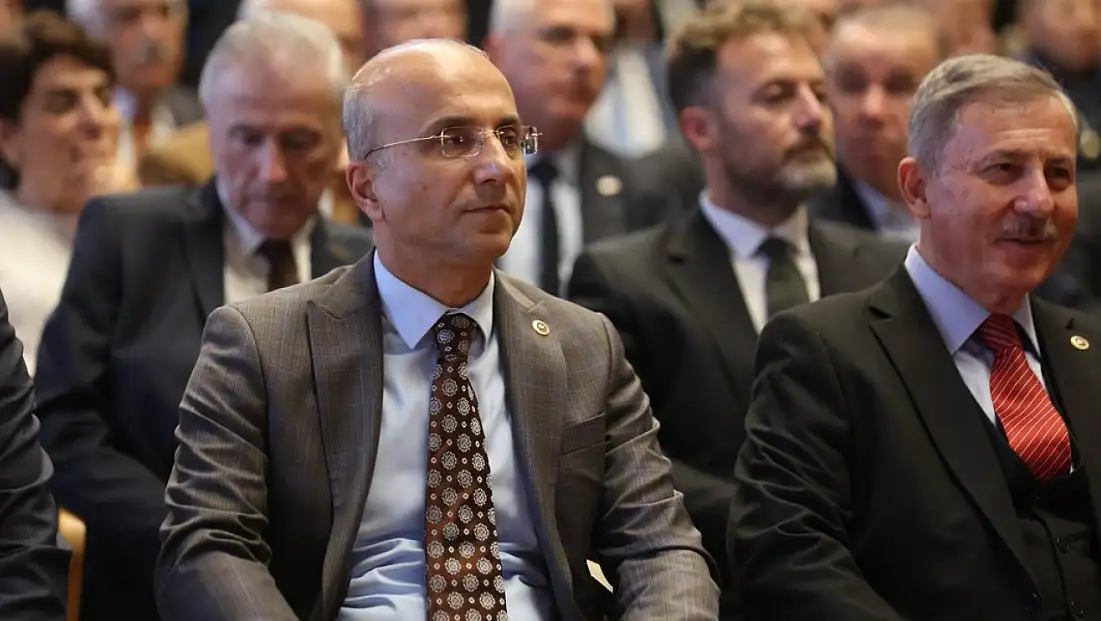 CHP'li Genç'ten Bakan'a 3 kritik soru!