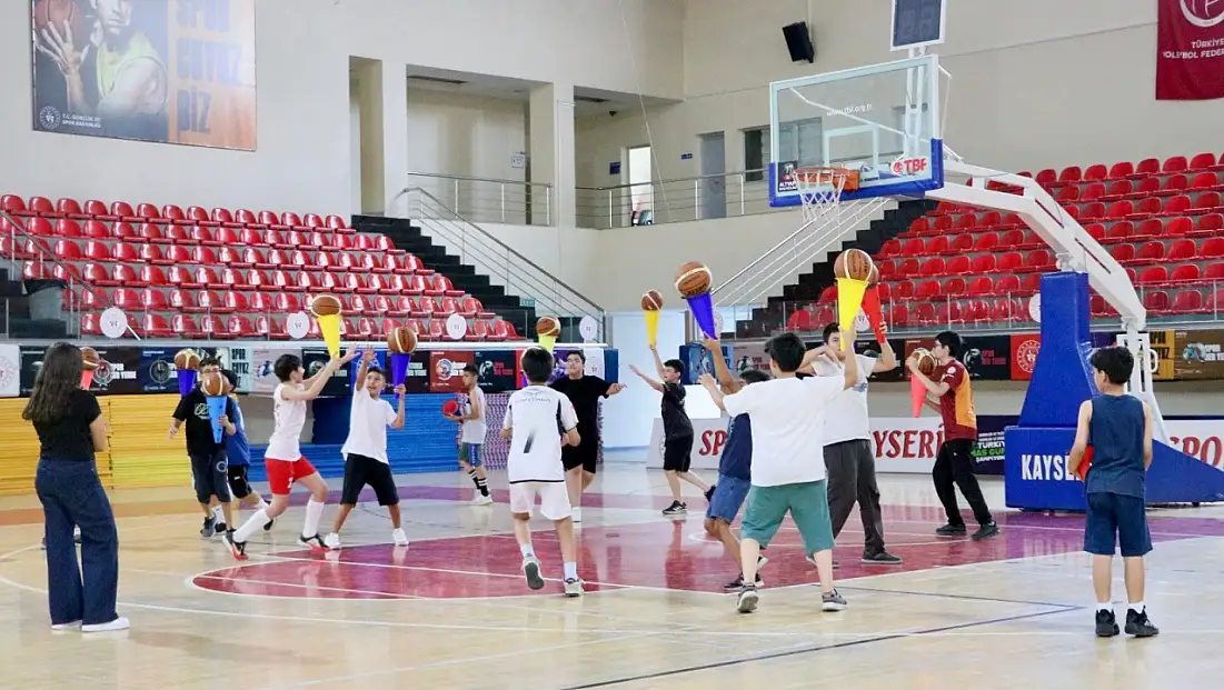 Çocukların basketbol tutkusu Kayseri’de büyüyor!