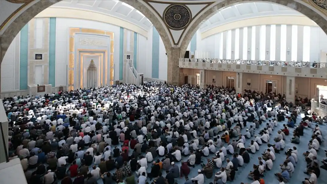 Cuma hutbesi: Fetih Ruhu ve Vakıf Medeniyeti