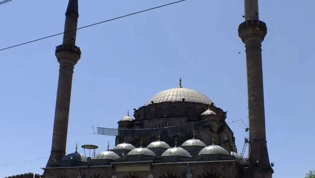 Cuma hutbesi: Peygamberimiz ve ticaret ahlakı