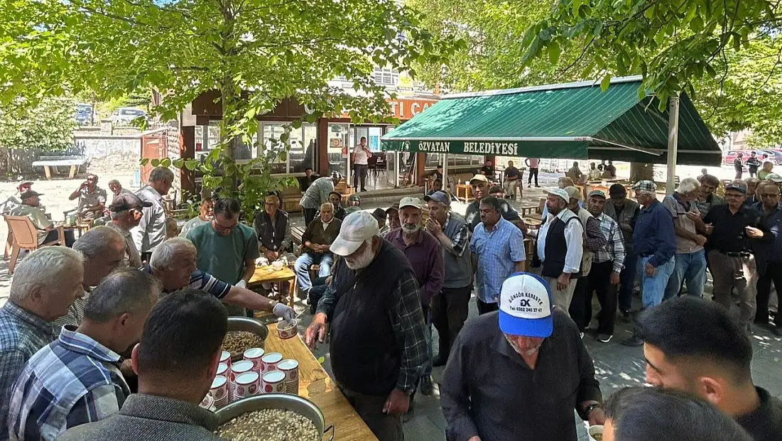 Develi ve Özvatan’da bu gelenek yine bozulmadı