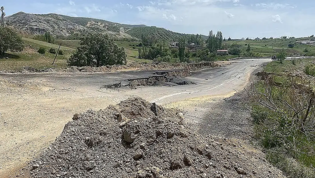Dikkat! Çökme nedeniyle kapanan yolun alternatifi de kapandı!