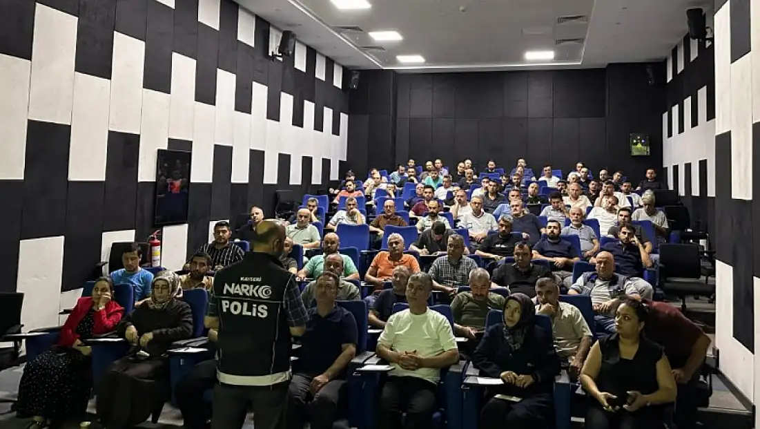Emniyet Kayseri'de 729 vatandaşa eğitim verdi