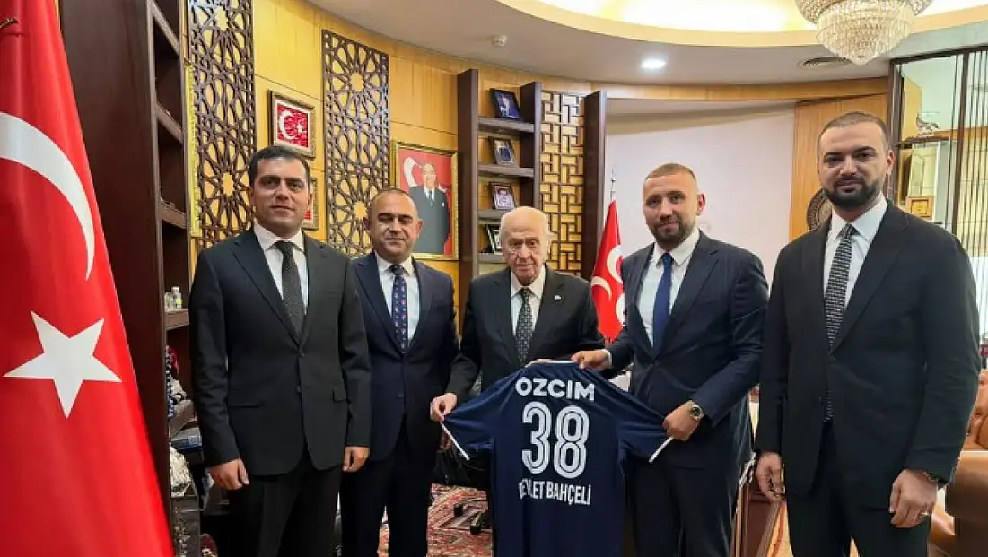 Erciyes 38 FK yönetiminden Devlet Bahçeli’ye ziyaret