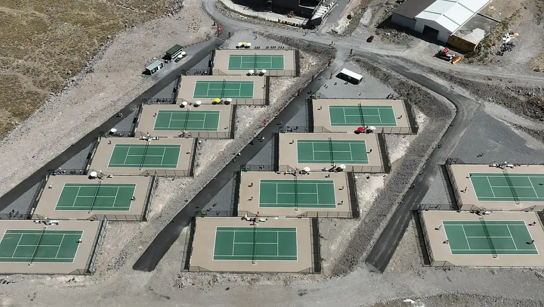 Erciyes'te 4 mevsim spor yapma imkanı!