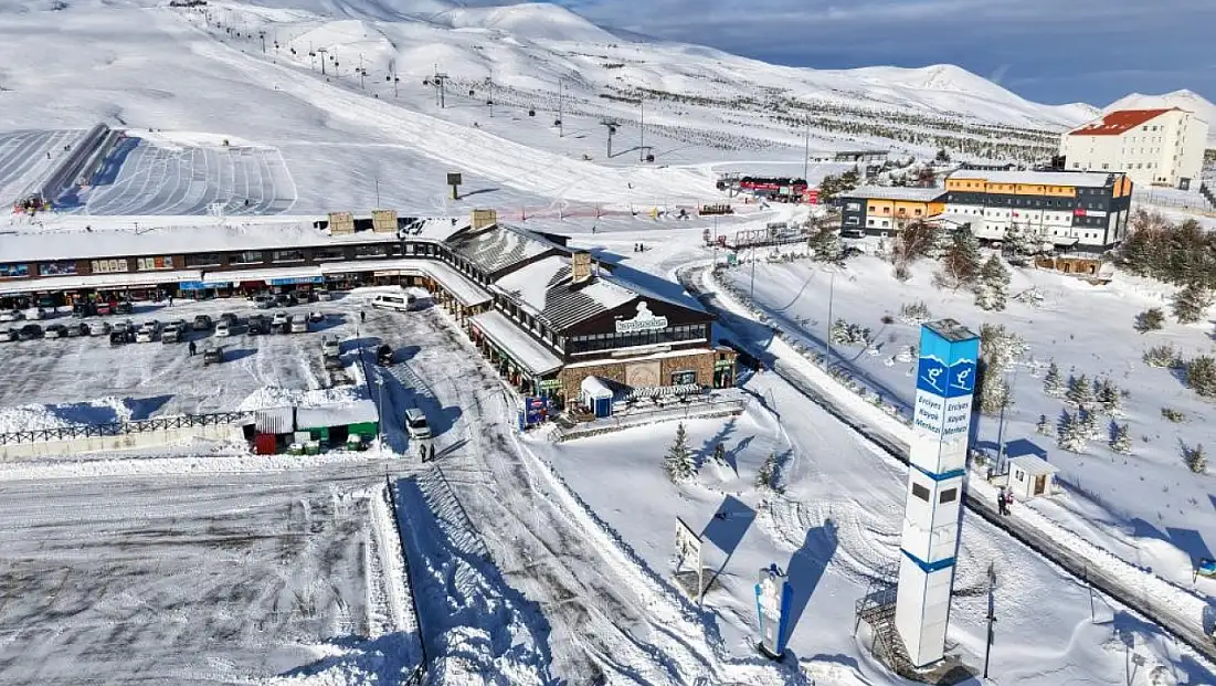Erciyes'te hareketlilik başladı! Karnesini alan koştu