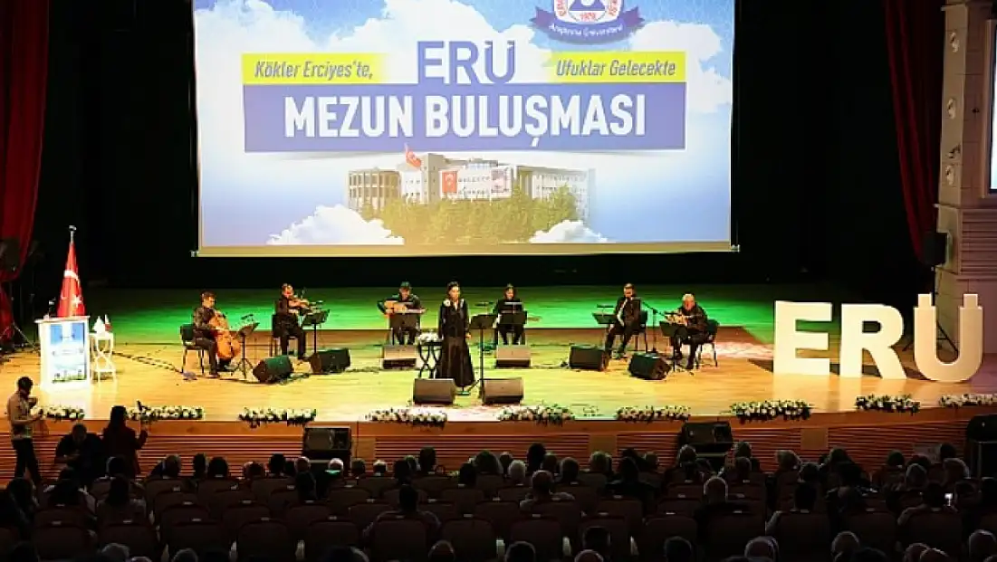 Erciyes Üniversitesi mezunlarını tek çatı altında topluyor