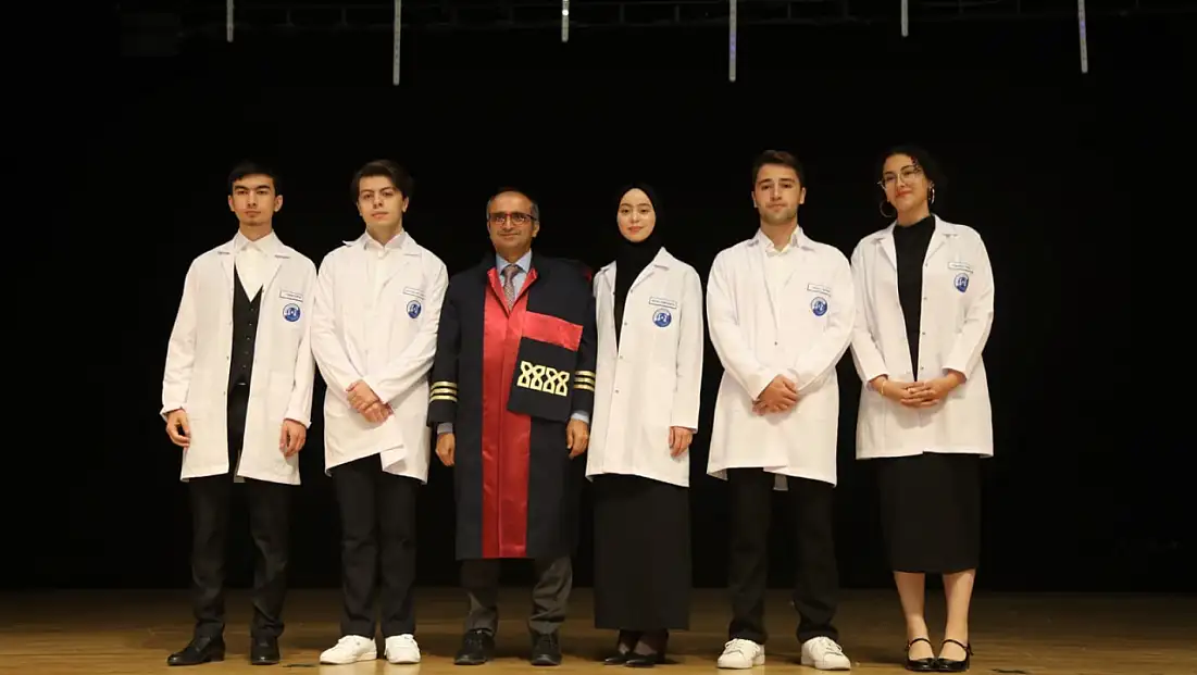 ERÜ'de beyaz önlük heyecanı