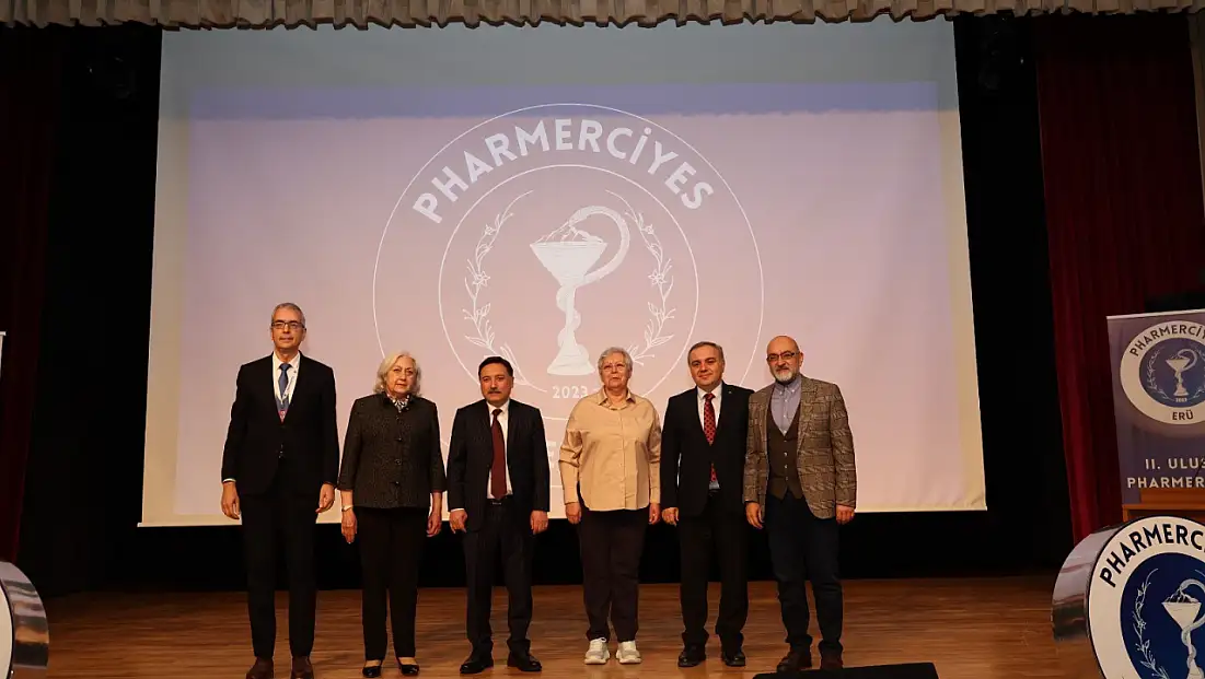 ERÜ'de konferans tamamlandı