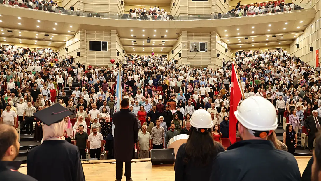 ERÜ Mühendislik Fakültesi’nde 50. yıl gururu