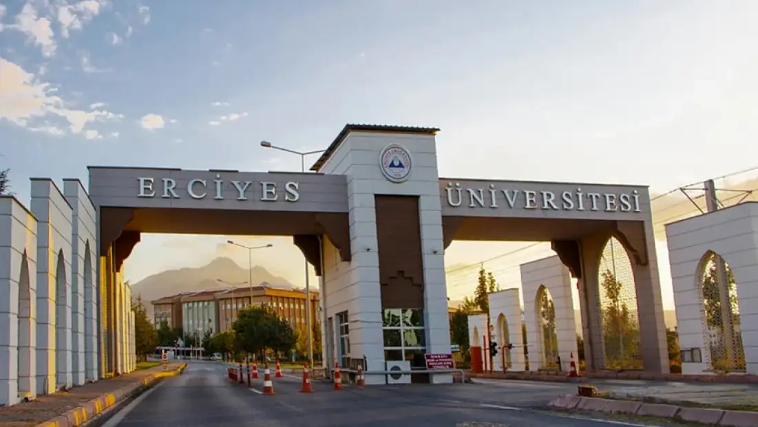 ERÜ'ye yeni başlayan öğrencilere özel program!