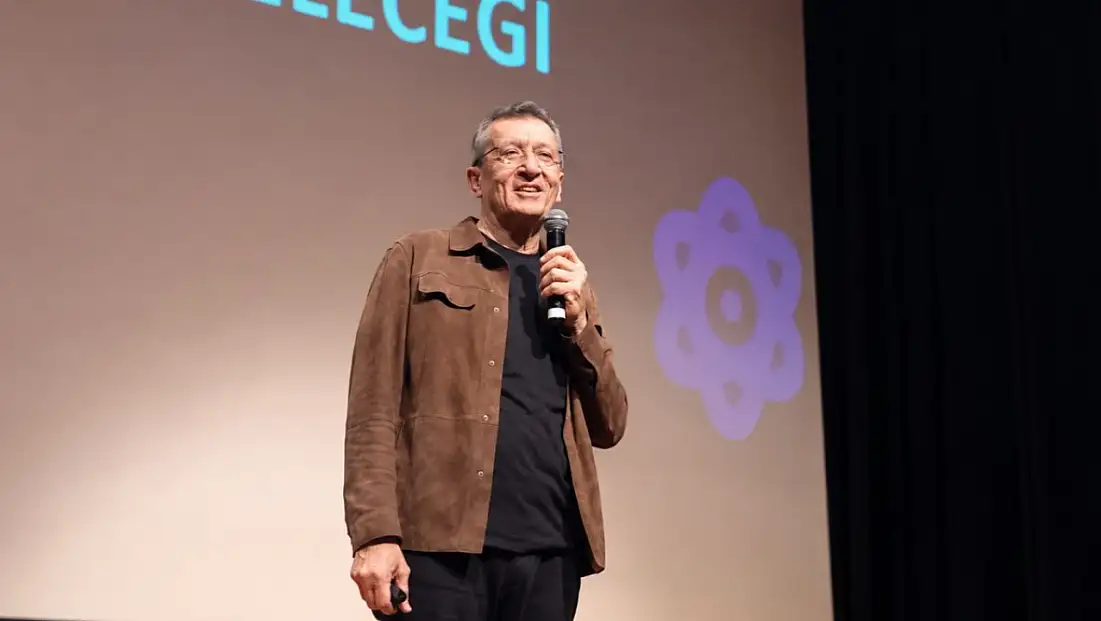 Eski Bakan Kayseri'de konuştu! 'Çocuklarımız bize bunu soracak'