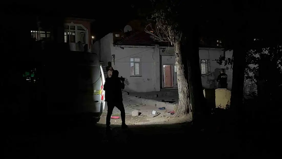 Kayseri’de 12 yaşındaki çocuğa evinde bıçaklı saldırı!