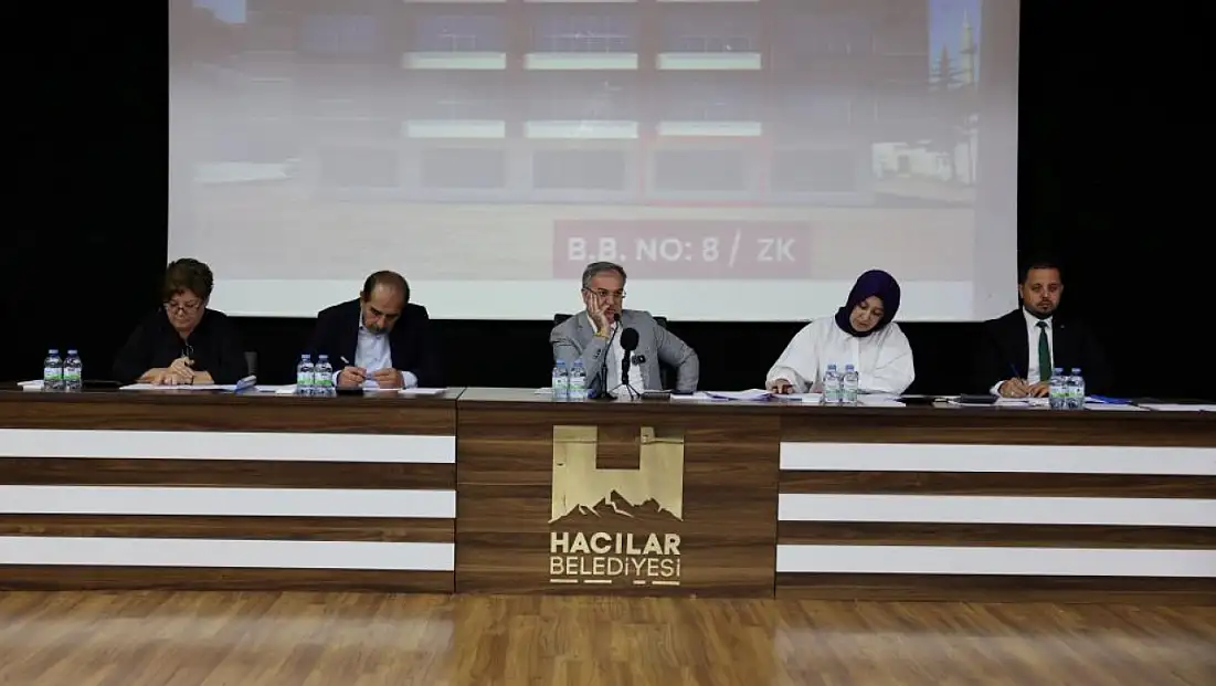 Hacılar'da 11 iş yeri satıldı: Kalanlar için tarih belli oldu